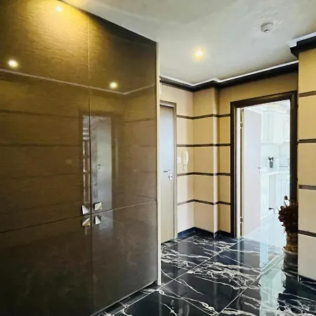 아파트 Paradadiso B 307 Two Bedroom Sea View *
