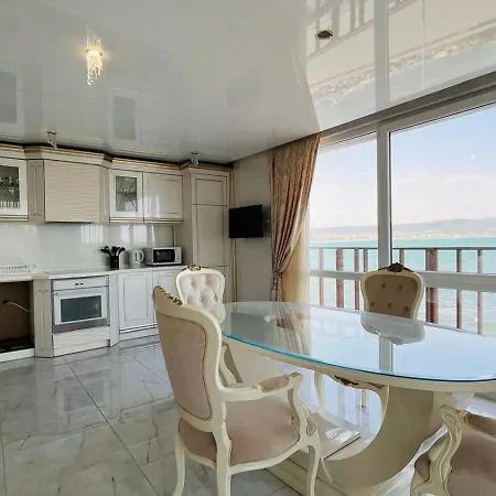 아파트 Paradadiso B 307 Two Bedroom Sea View *