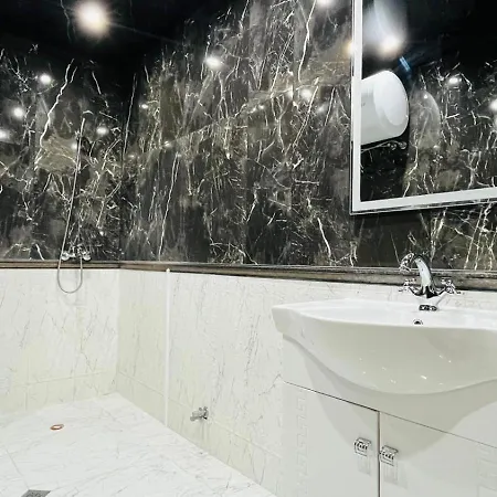 아파트 Paradadiso B 307 Two Bedroom Sea View *