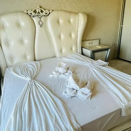 Paradadiso B 307 Two Bedroom Sea View Apartament *