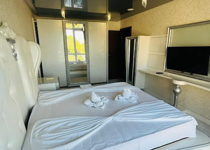 Paradadiso B 307 Two Bedroom Sea View Апартамент Несебър