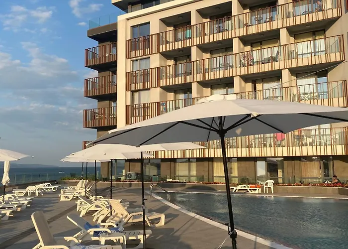 Paradadiso B 307 Two Bedroom Sea View Apartament *